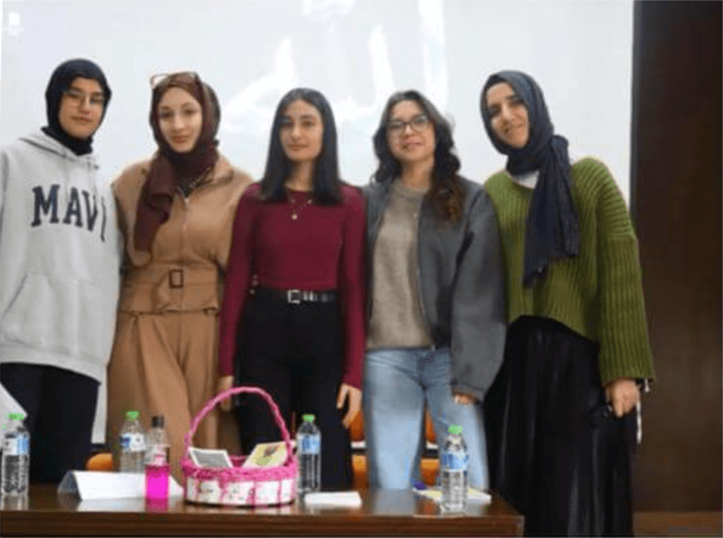 Ortaöğretim Biriminden Kız Öğrencilere Yönelik “Dijital Çağda Genç Bakış”  Temalı Günübirlik Kamp