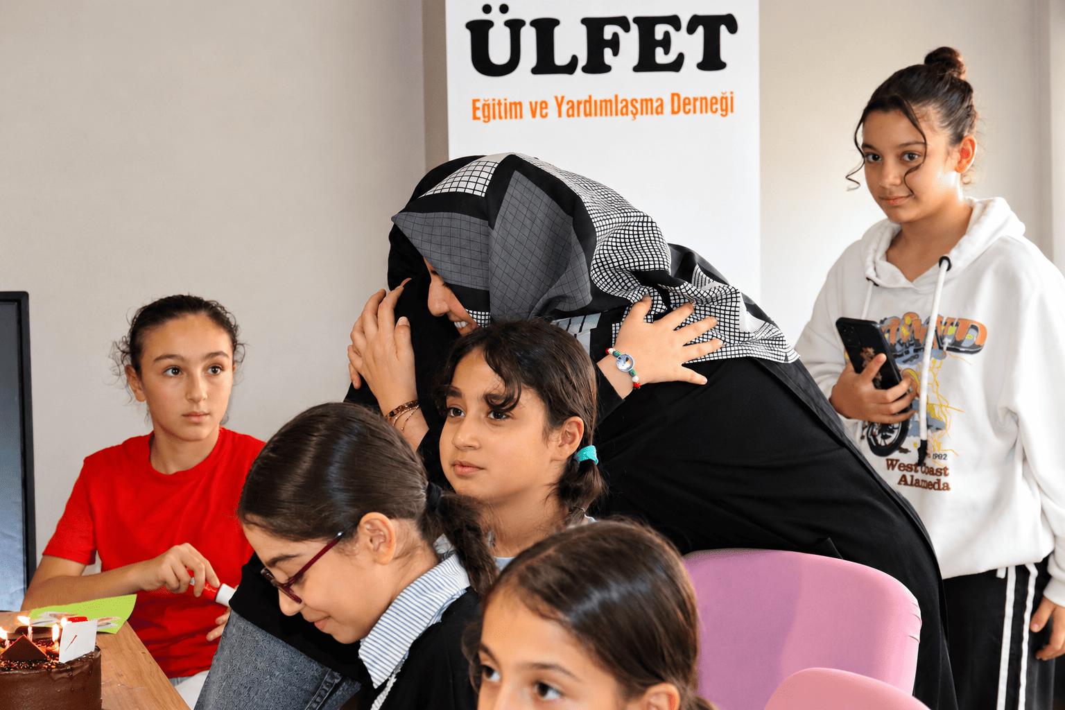 Ülfet’te Eğitim, Paylaşım ve Gönül Buluşmaları Devam Ediyor