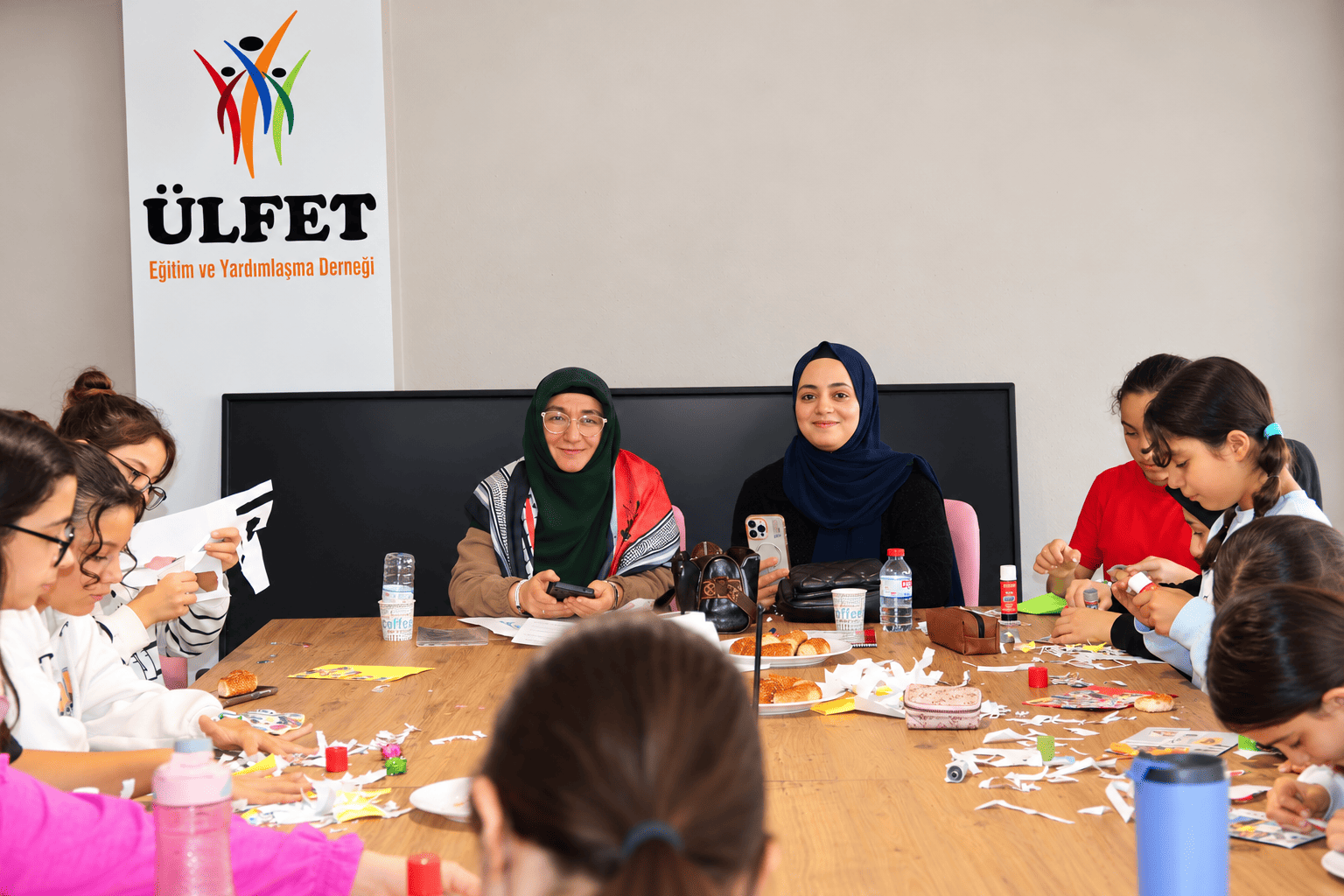 Ülfet’te Eğitim, Paylaşım ve Gönül Buluşmaları Devam Ediyor