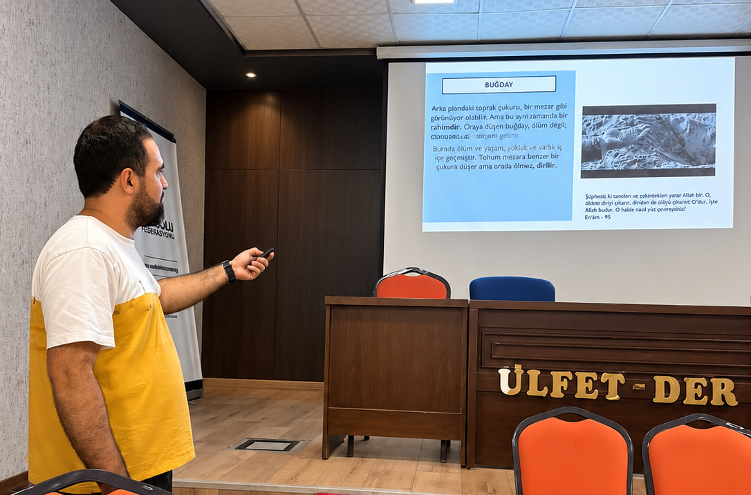 Ülfet Öğretmen Grubunda Buğday Filmi Tahlil Edildi