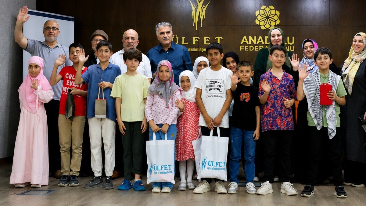 Barış Çocuk Kulübü'nden Kur'an-ı Kerim'i Güzel Okuma Yarışması Finali