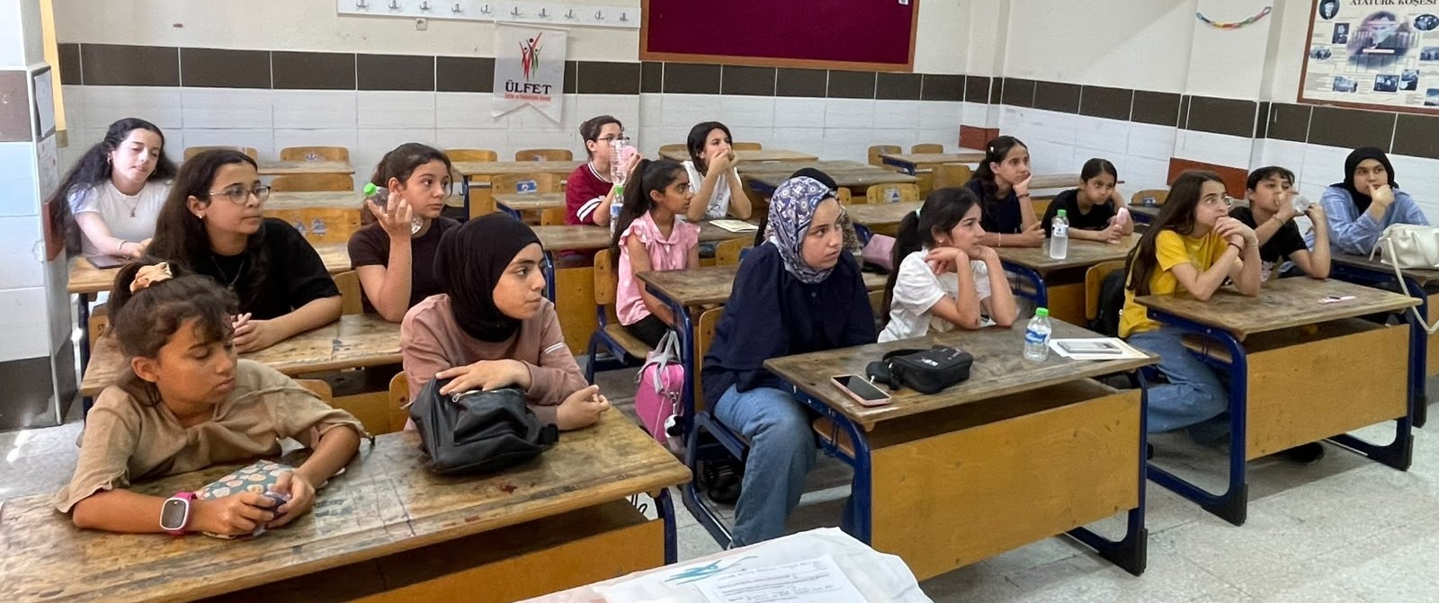 Ülfet-Der Yaz Okulu'nda Eğitim ve Eğlence Bir Arada