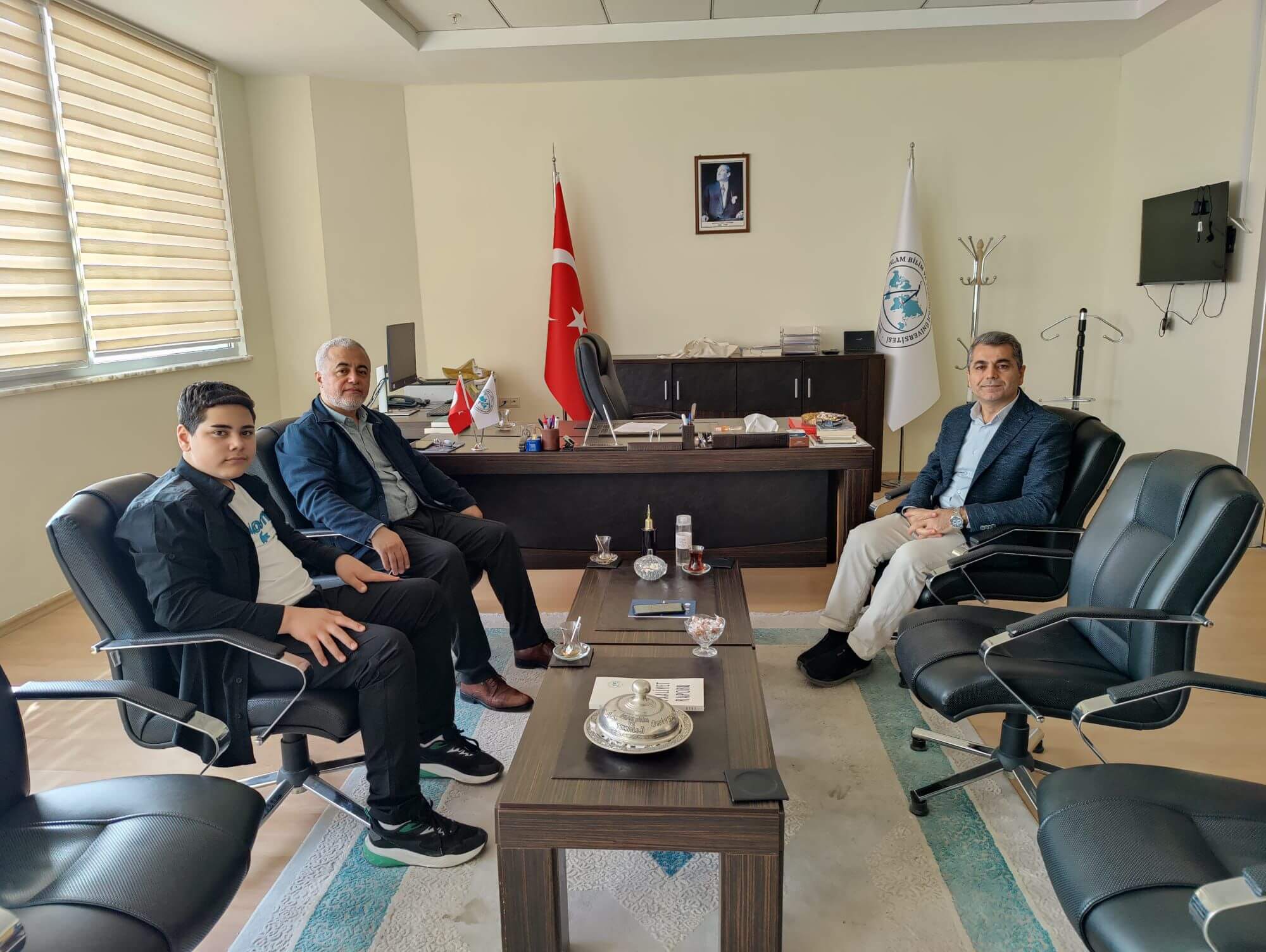 Gaziantep İslam BTÜ İlahiyat Fakültesi Dekanı Prof. Dr. Mahsum Aytepe’yi Ziyaret