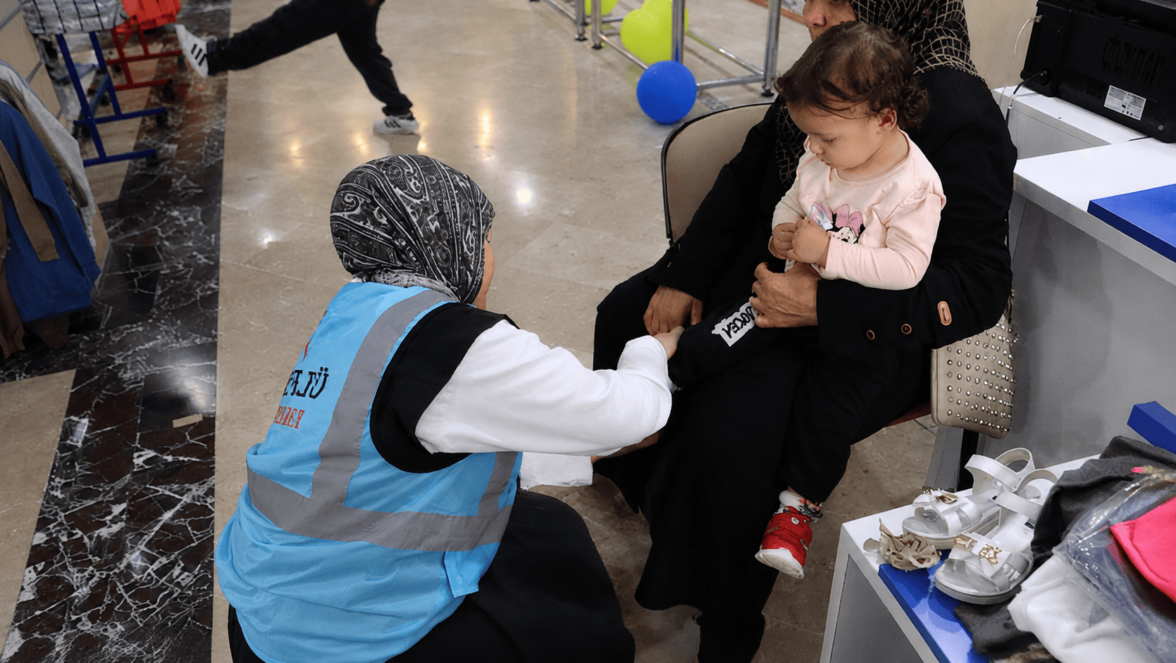 Ülfet Eğitim ve Yardımlaşma Derneği'nden Bayram Sevinci